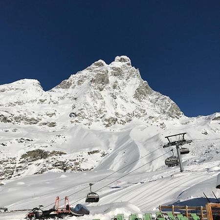 Chat Des Neiges - Cervinia 布勒伊-切尔维尼亚 外观 照片