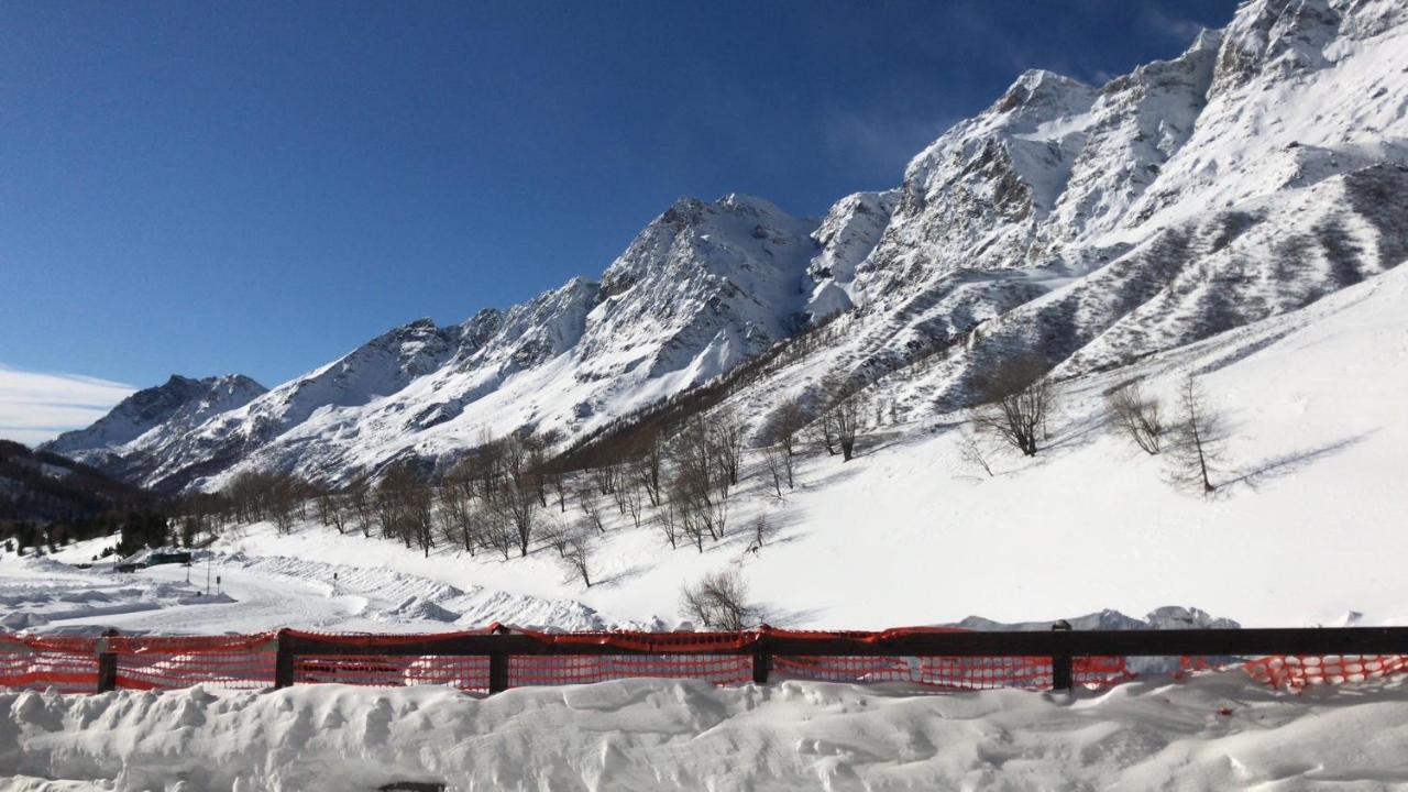 Chat Des Neiges - Cervinia 布勒伊-切尔维尼亚 外观 照片